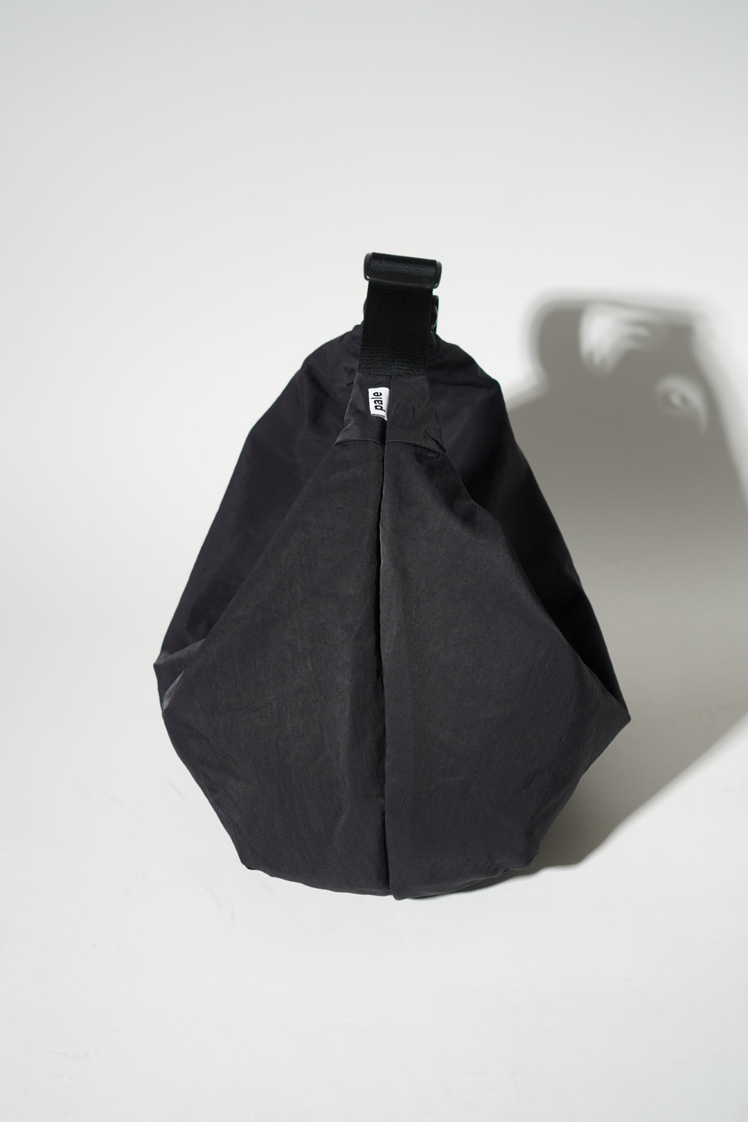 COVE - black